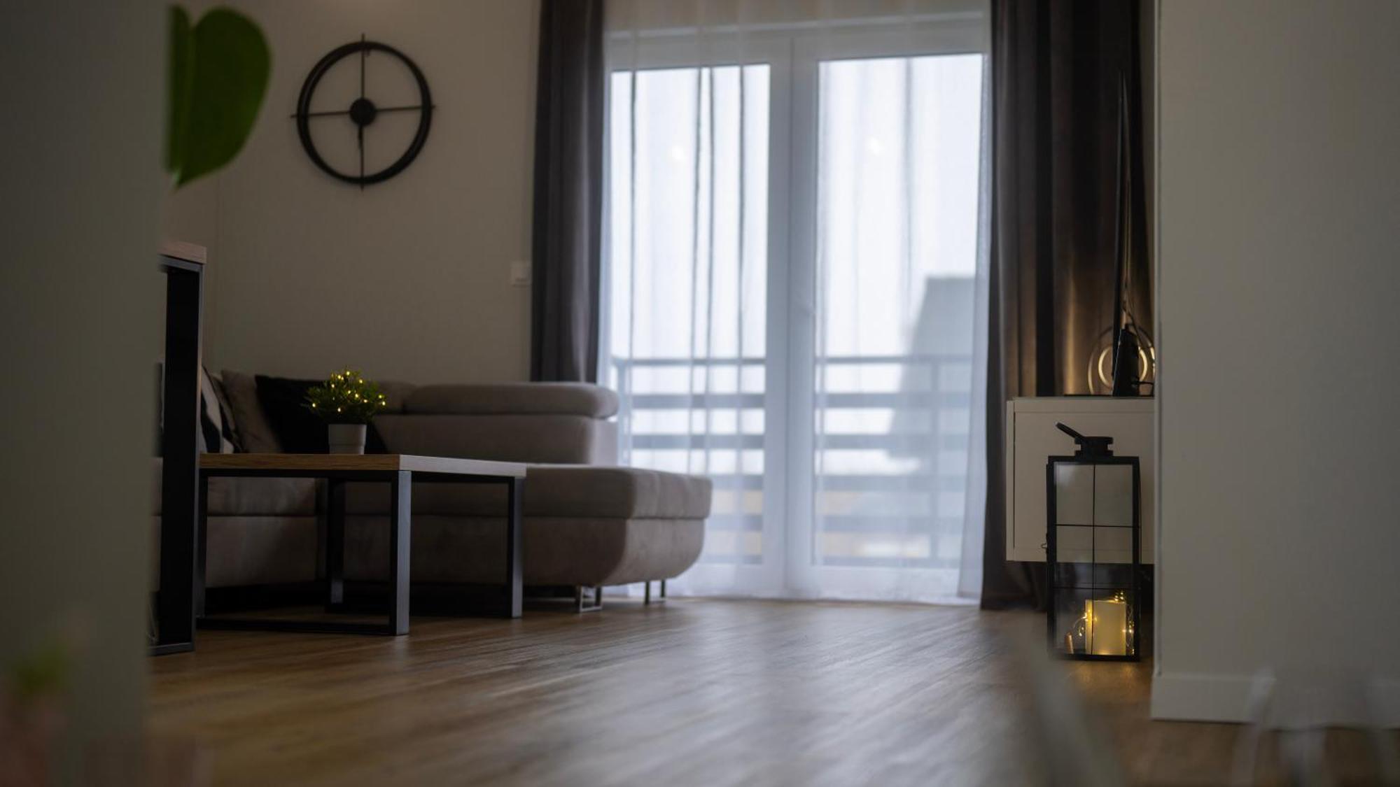 Apartament W Zaciszu วาดีสวาโวโว ภายนอก รูปภาพ